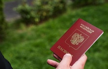 Соглашались оформить кредит по своему паспорту 