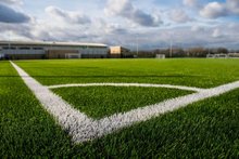 Хотел заработать на ставках на спортивный матч, но лишился денежных средств