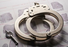В суд направлено уголовное дело в отношении членов преступной группы за незаконную банковскую деятельность