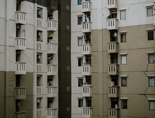 Ипотека прекращается, если залогодержатель не оставит предмет ипотеки за собой после объявления повторных публичных торгов несостоявшимися
