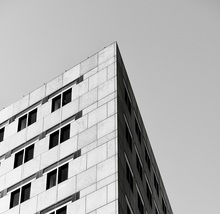 Теперь иски о взыскании с дроперов средств, переведенных в результате действий мошенников, могут быть поданы и по месту жительства истца